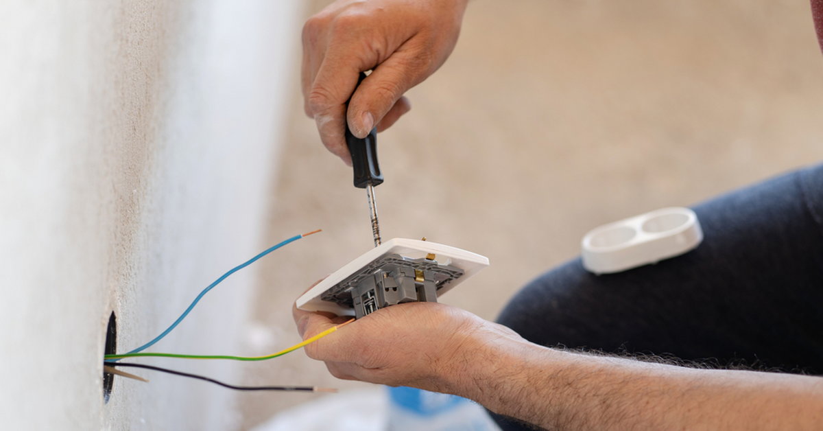 Как проверить старую проводку на пригодность перед заменой?