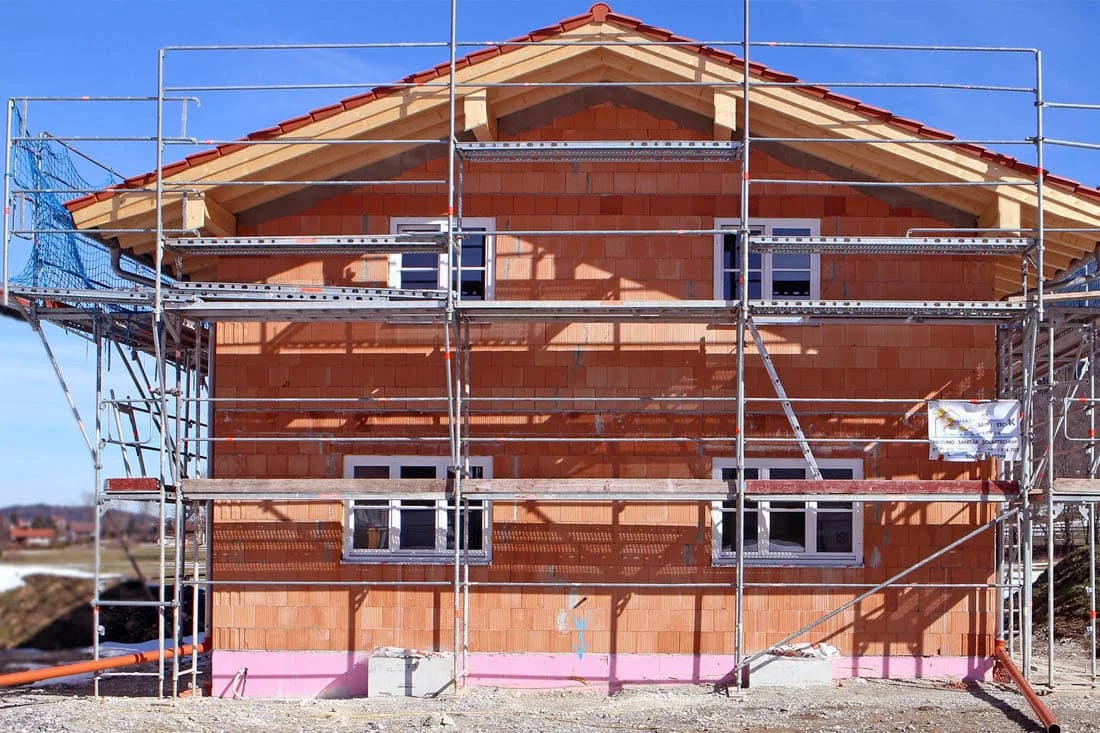 Ремонт и восстановление фасада: основные этапы работ