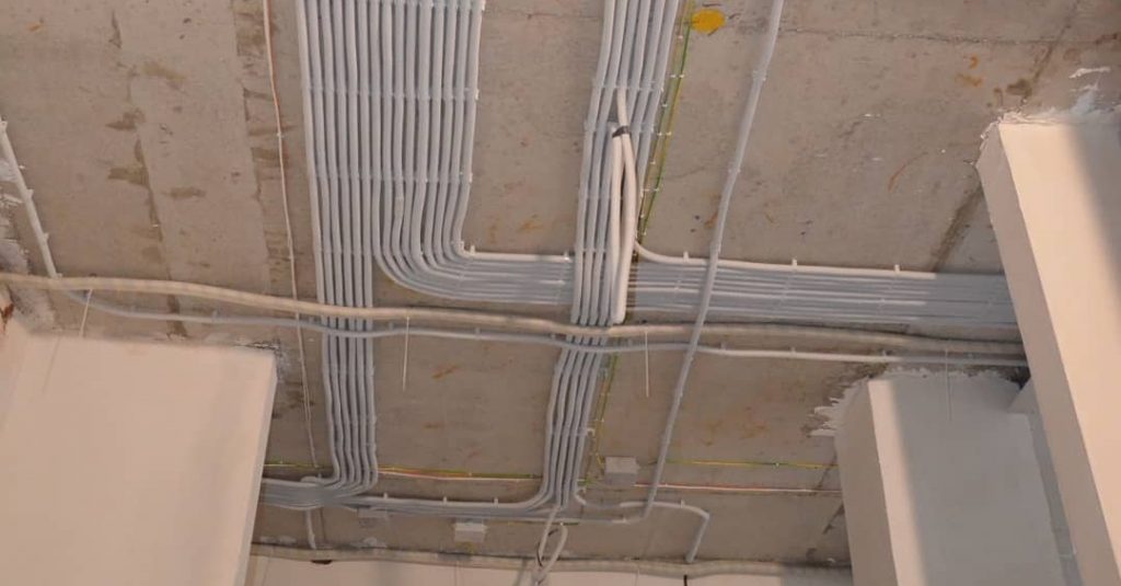 Что нужно знать о монтажных коробках при замене проводки?