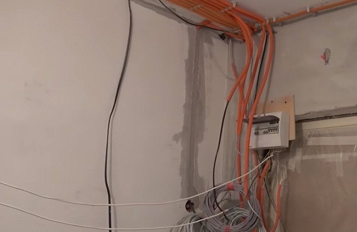 Какие ошибки стоит избегать при замене электропроводки?